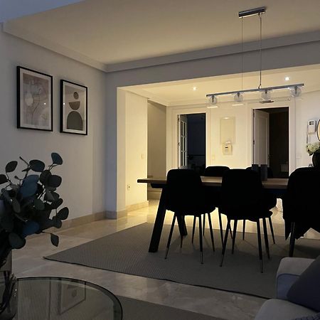 Penthouse With Sea Views In Marbella公寓 外观 照片